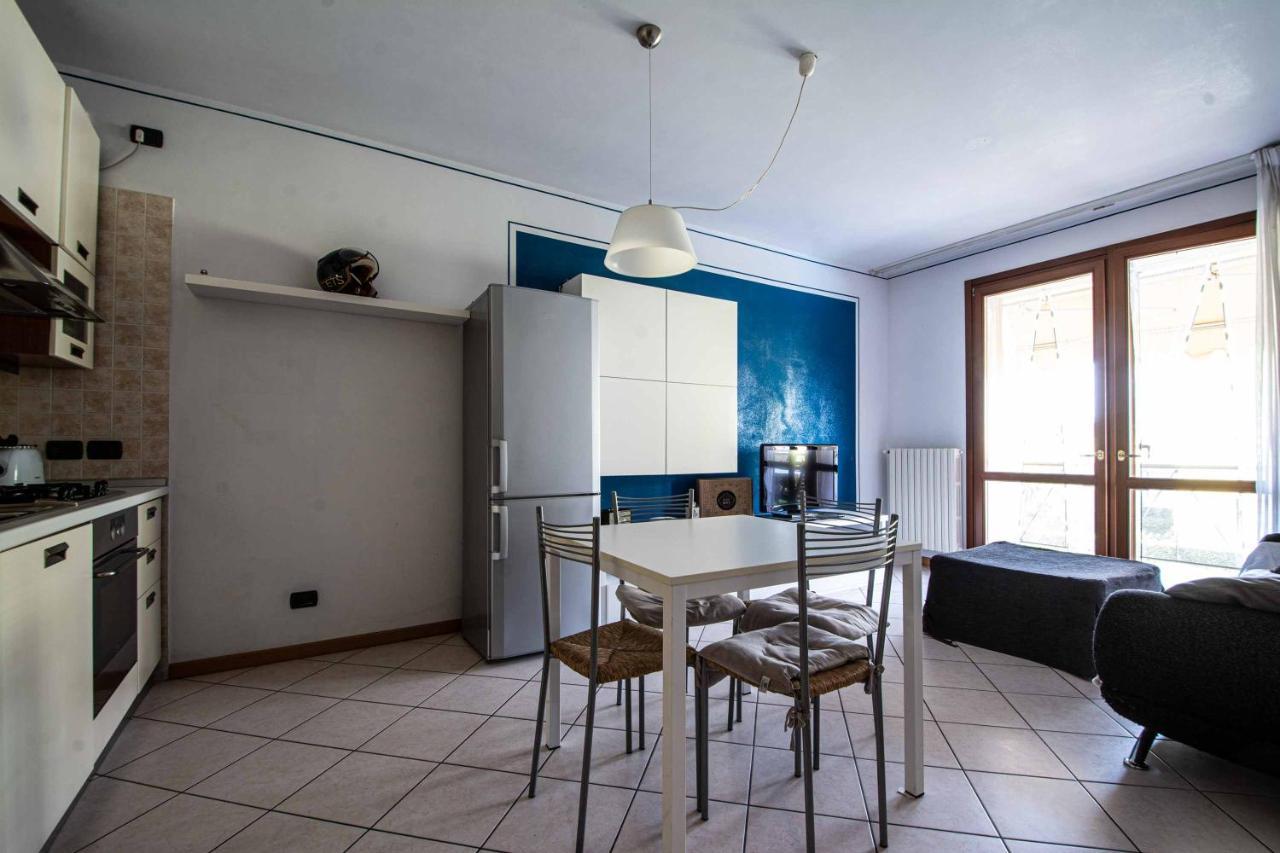 Garden Residence Appartamento Con Terrazzo E Piscina Desenzano del Garda Dış mekan fotoğraf