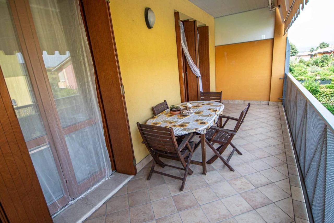 Garden Residence Appartamento Con Terrazzo E Piscina Desenzano del Garda Dış mekan fotoğraf